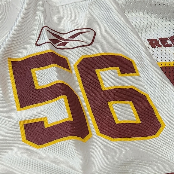 Washington Redskins LaVar Arrington jersey - Picture 4 of 8